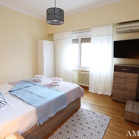 Melma Properties-Amazone-Premium Apartment In Piraeus Center Eksteriør billede